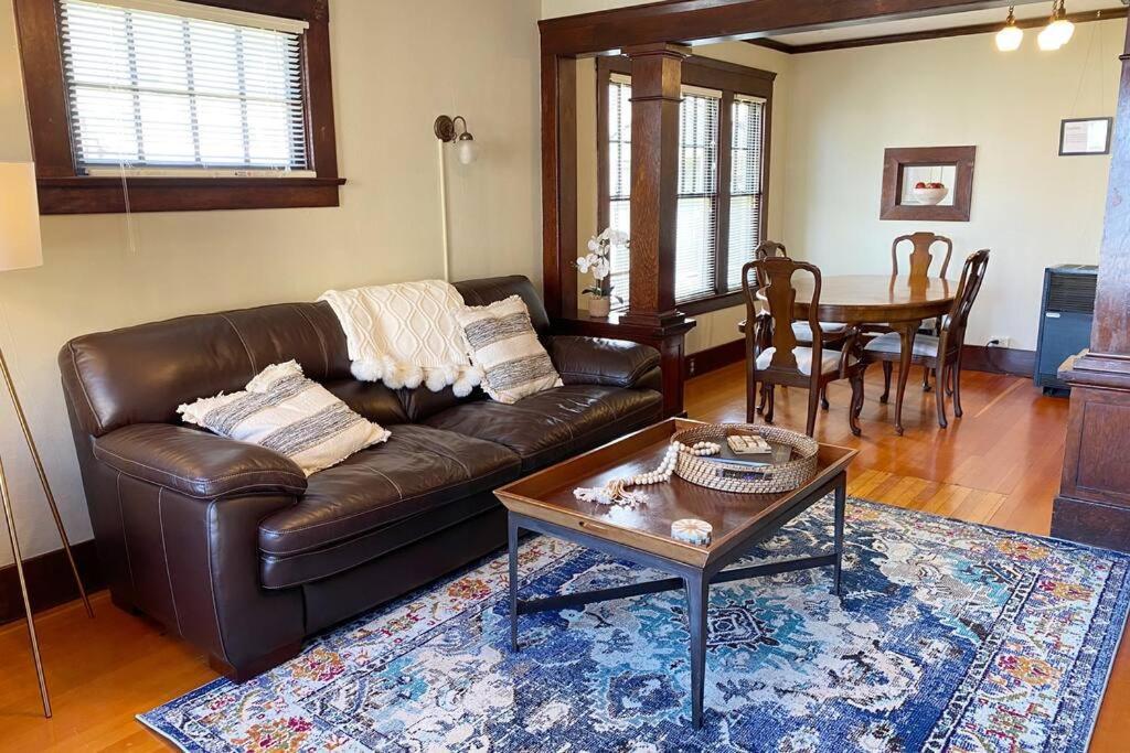 Historic Downtown Riverview Flat, No. 2 Astoria Luaran gambar
